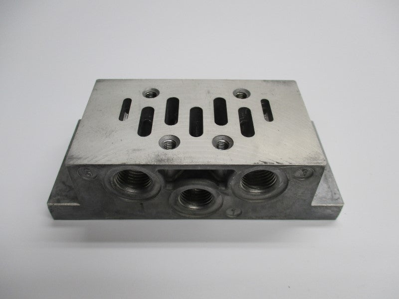 MANIFOLD BASE 24345A1 UNMP