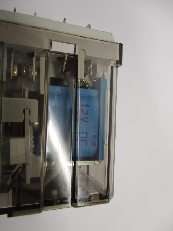 ALLEN BRADLEY 700-HB32Z12 SER. D 12VDC 15A NSNP