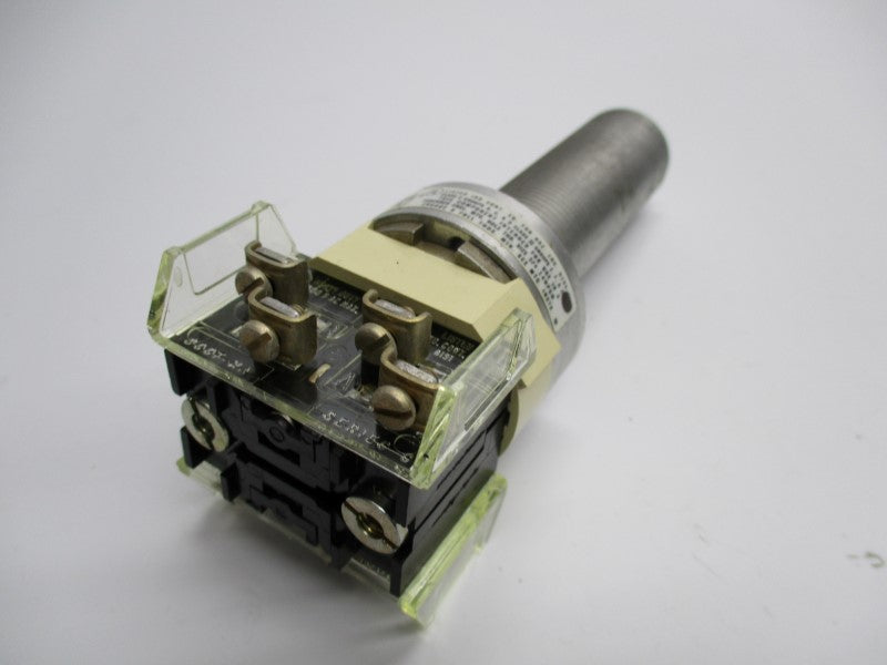 INDUSTRIAL SPARE PART 800HL-NP2KF4# SER. A (AS PICTURED) NSNP