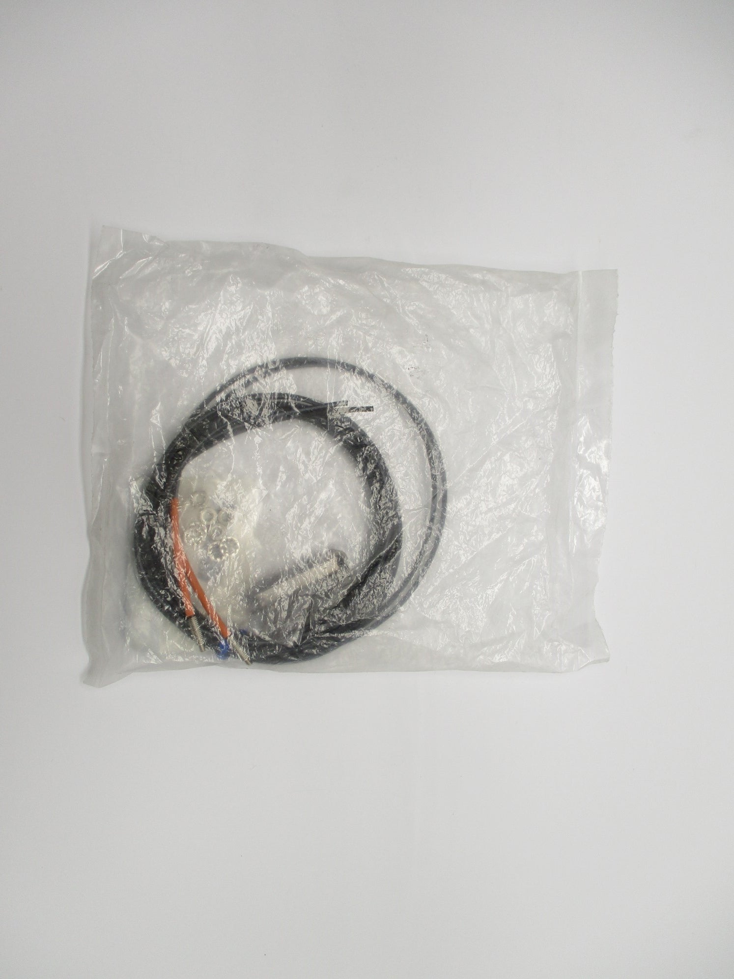 OMRON E32-T11R 2M NSMP