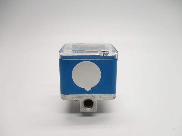 HONEYWELL C6097A1053 120-240VAC 5.0A 5.0PSI 1/4" NSMP