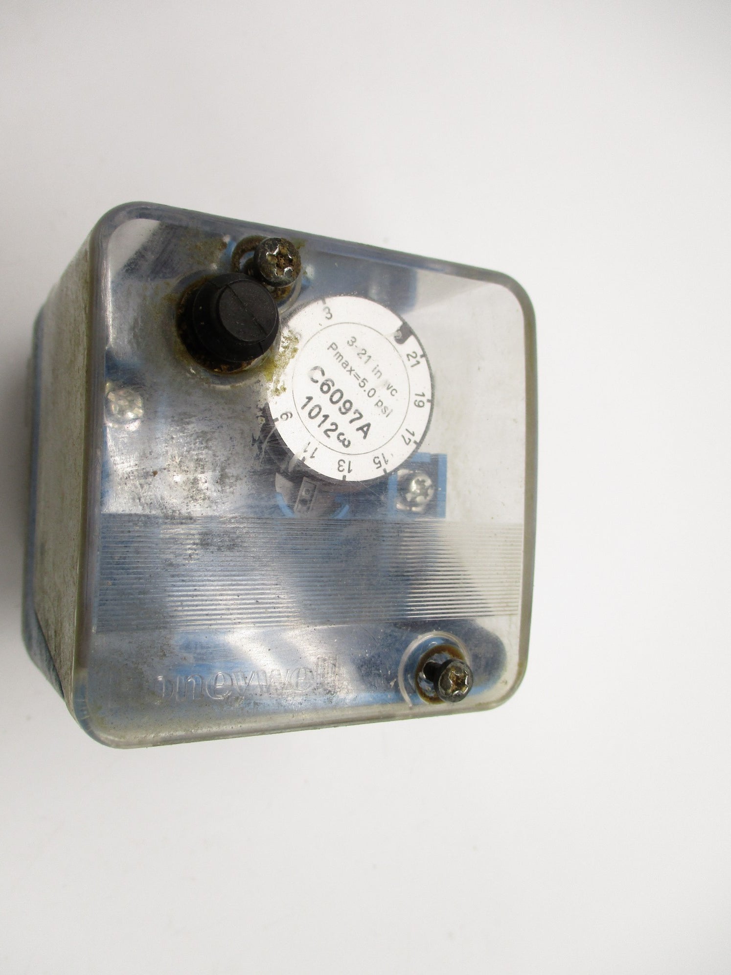 HONEYWELL C6097A1012 UNMP