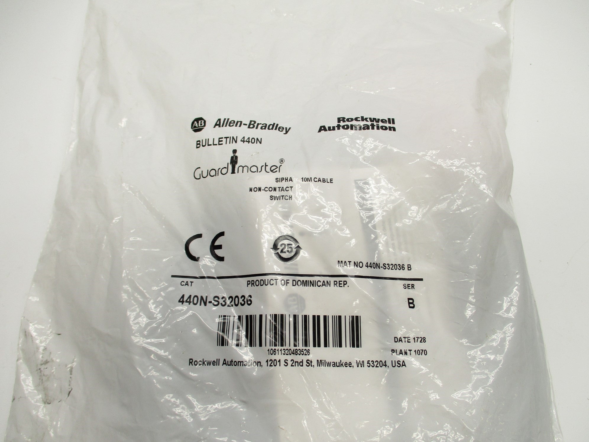 ALLEN BRADLEY 440N-S32036 SER. B 10M NSMP