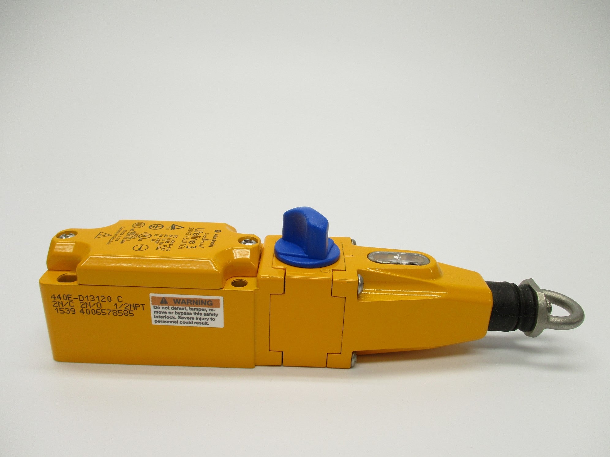 INDUSTRIAL SPARE PART 440E-D13120 SER. C 240V 10A (WH) NSMP