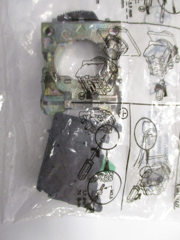 ALLEN BRADLEY 800F-MX10 SER. A NSMP