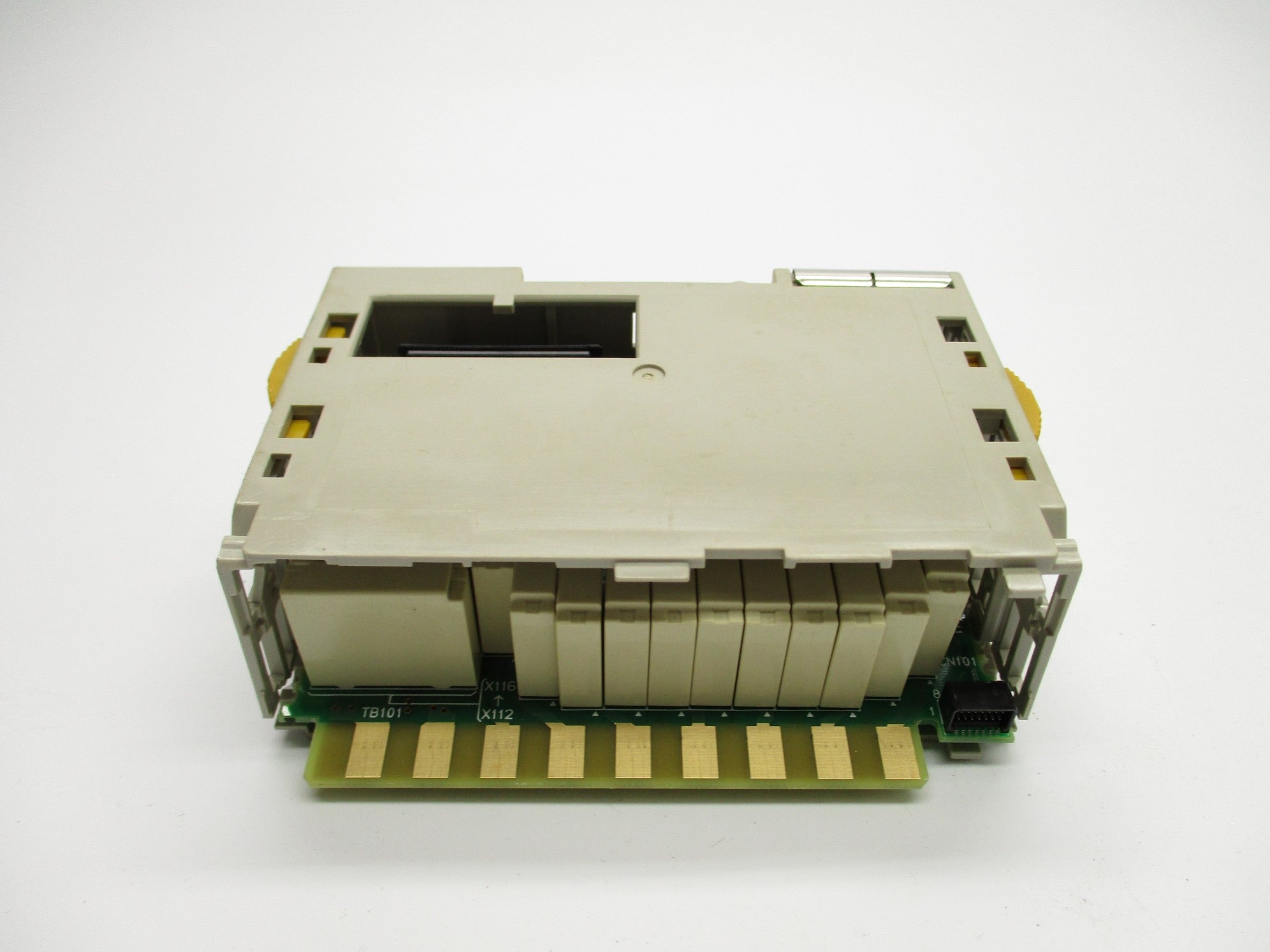 OMRON CJ1W-OC211 (AS PICTURED) NSNP