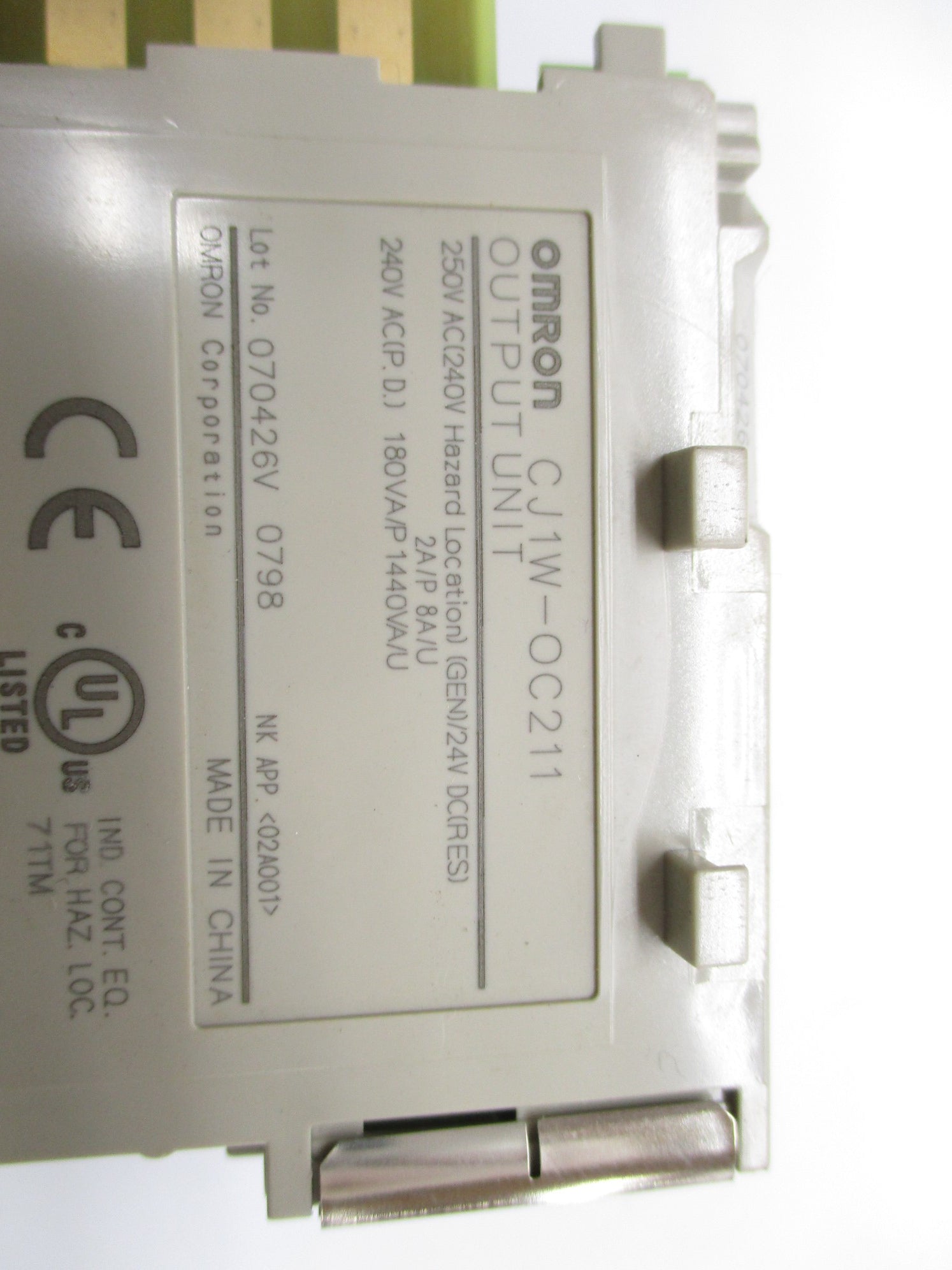 OMRON CJ1W-OC211 (AS PICTURED) NSNP
