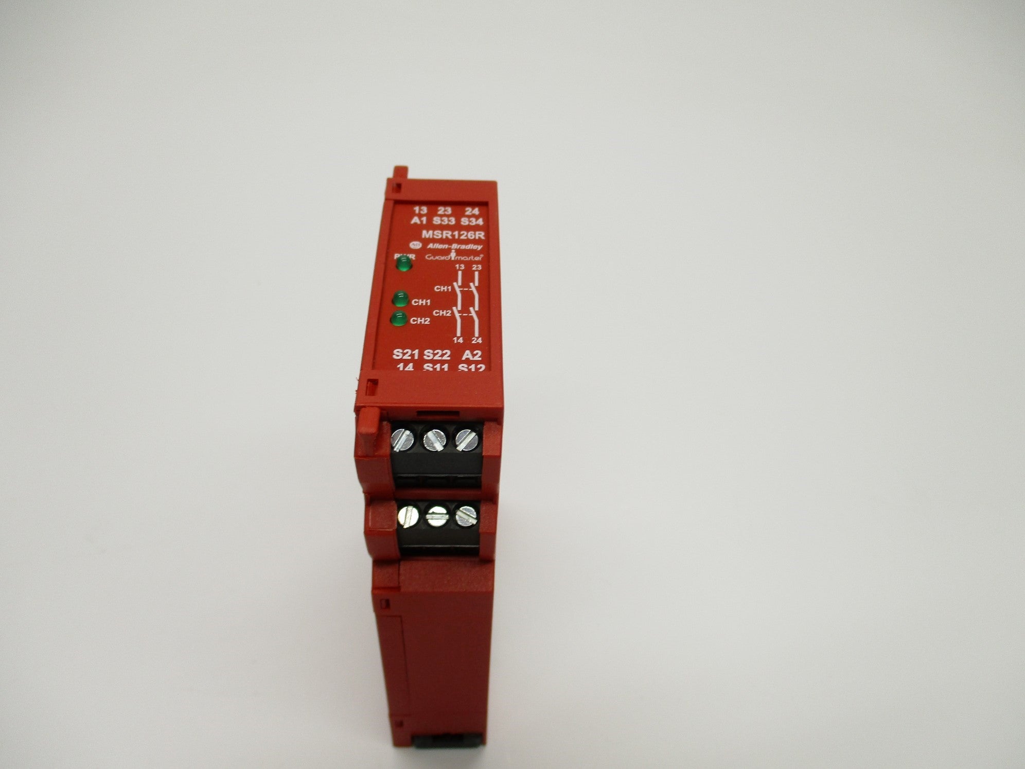 ALLEN BRADLEY 440R-N23123 SER. A 24VAC/DC 3A (WH) NSMP
