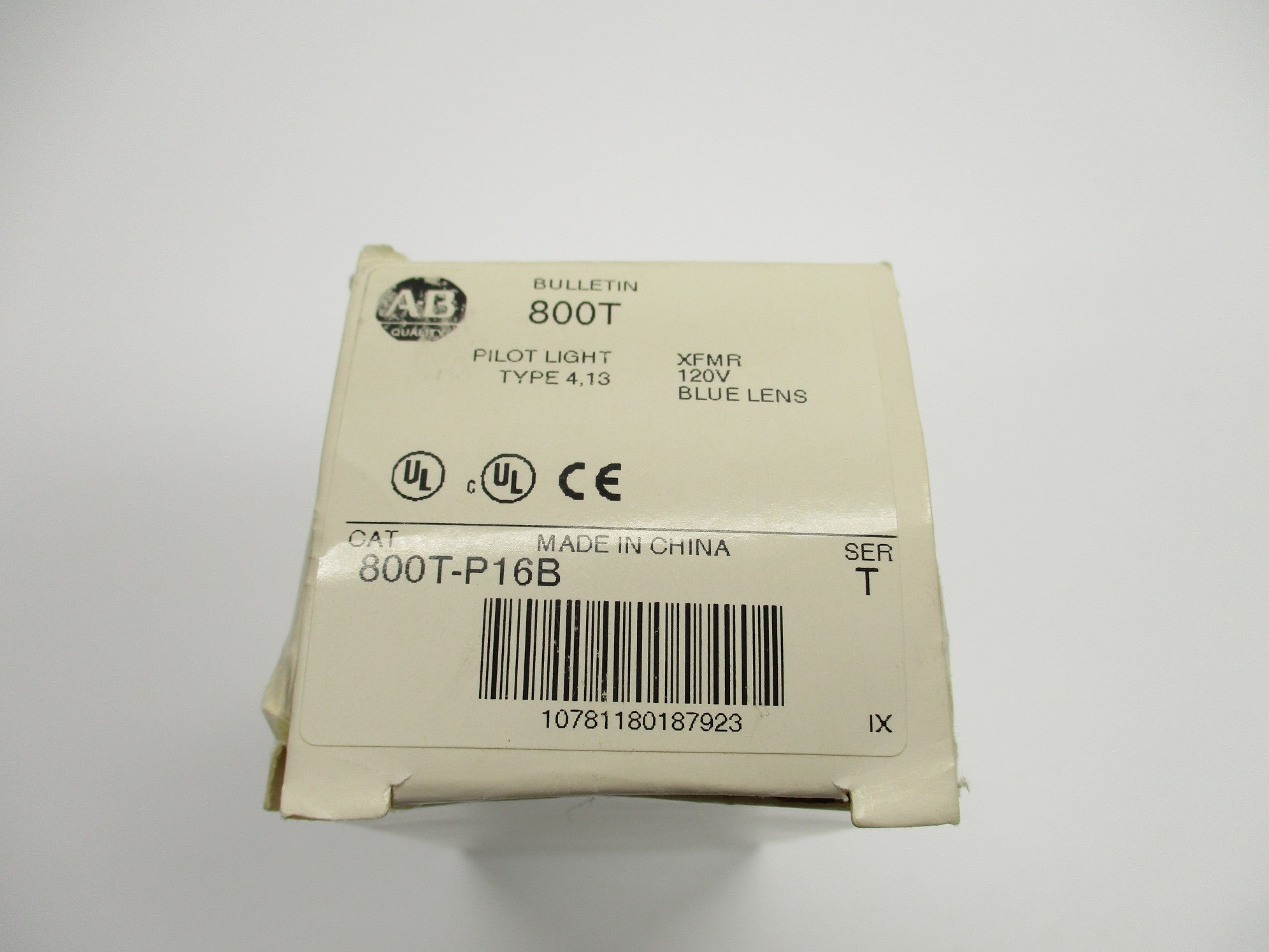ALLEN BRADLEY 800T-P16B SER. T (WH) NSMP