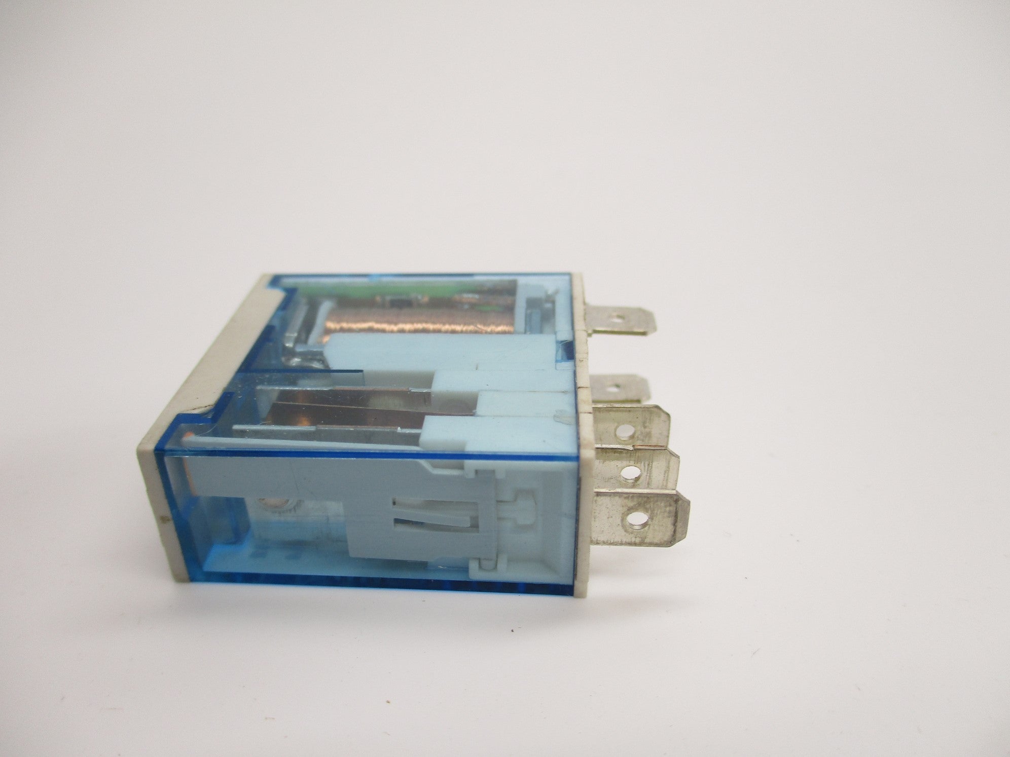 INDUSTRIAL SPARE PART 700-HK36Z24-4 SER. B 24VDC 16A (WH) NSMP