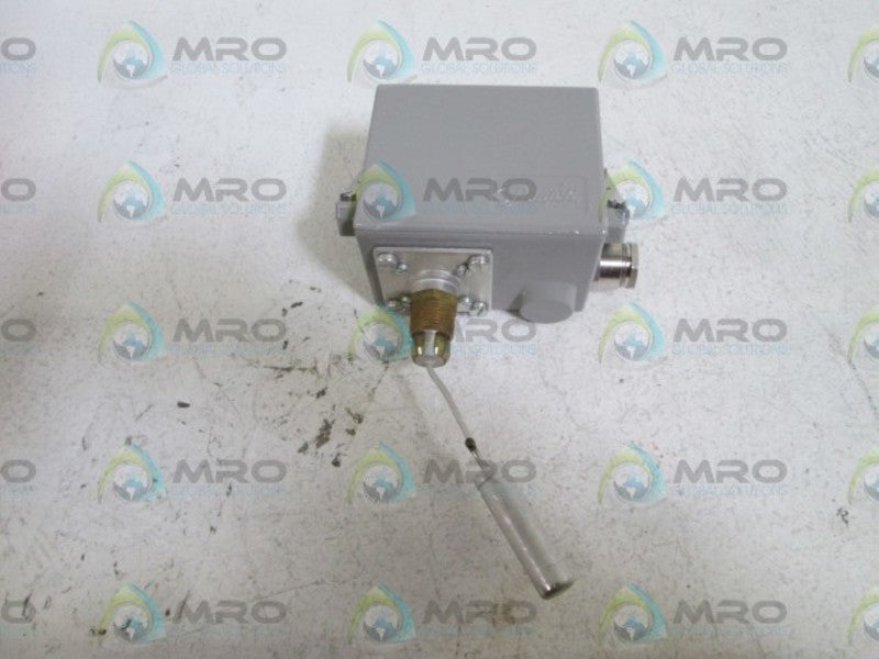 DANFOSS KPS77 THERMOSTAT  NSMP