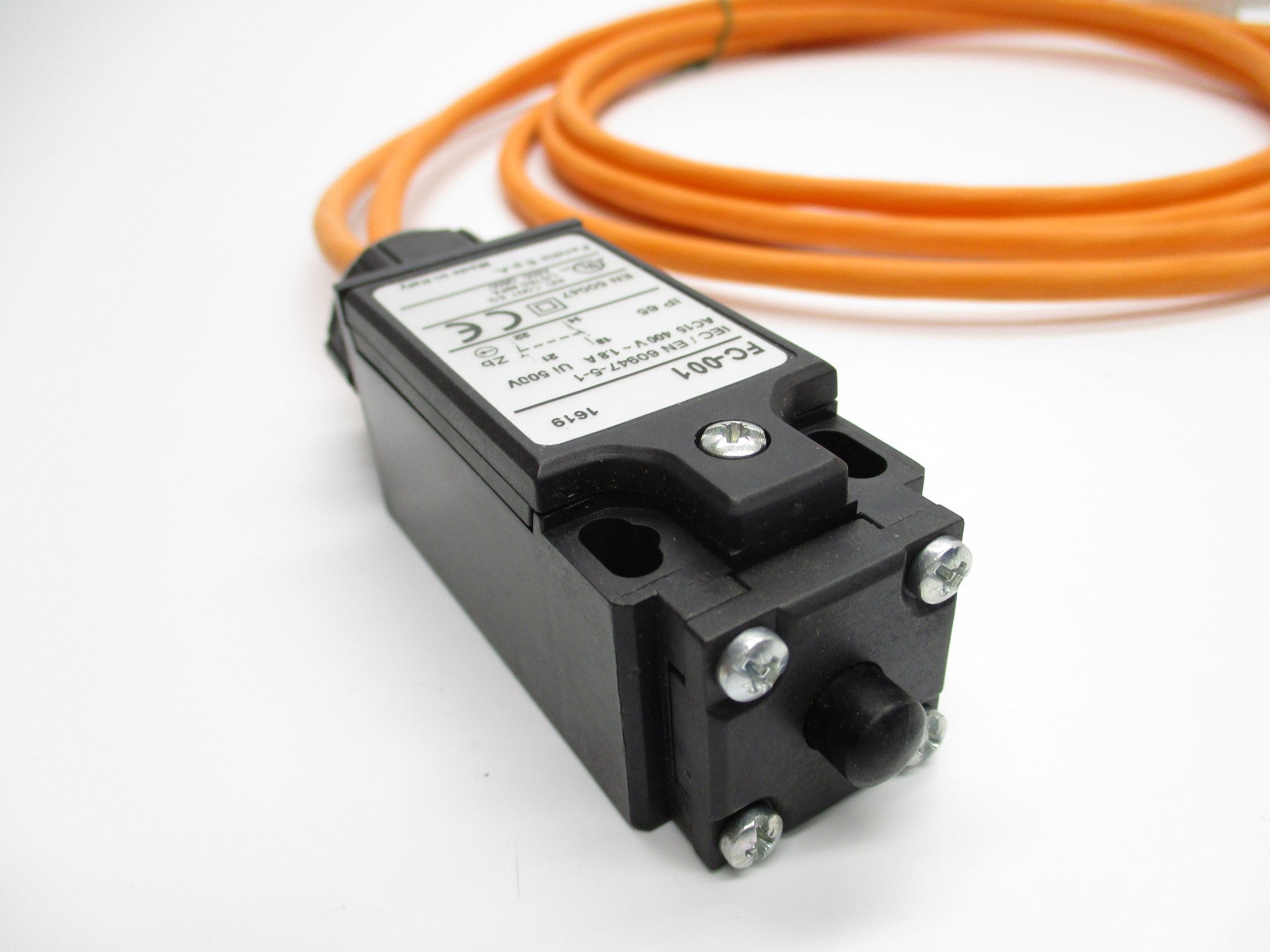 SWITCH FC-001 NSNP