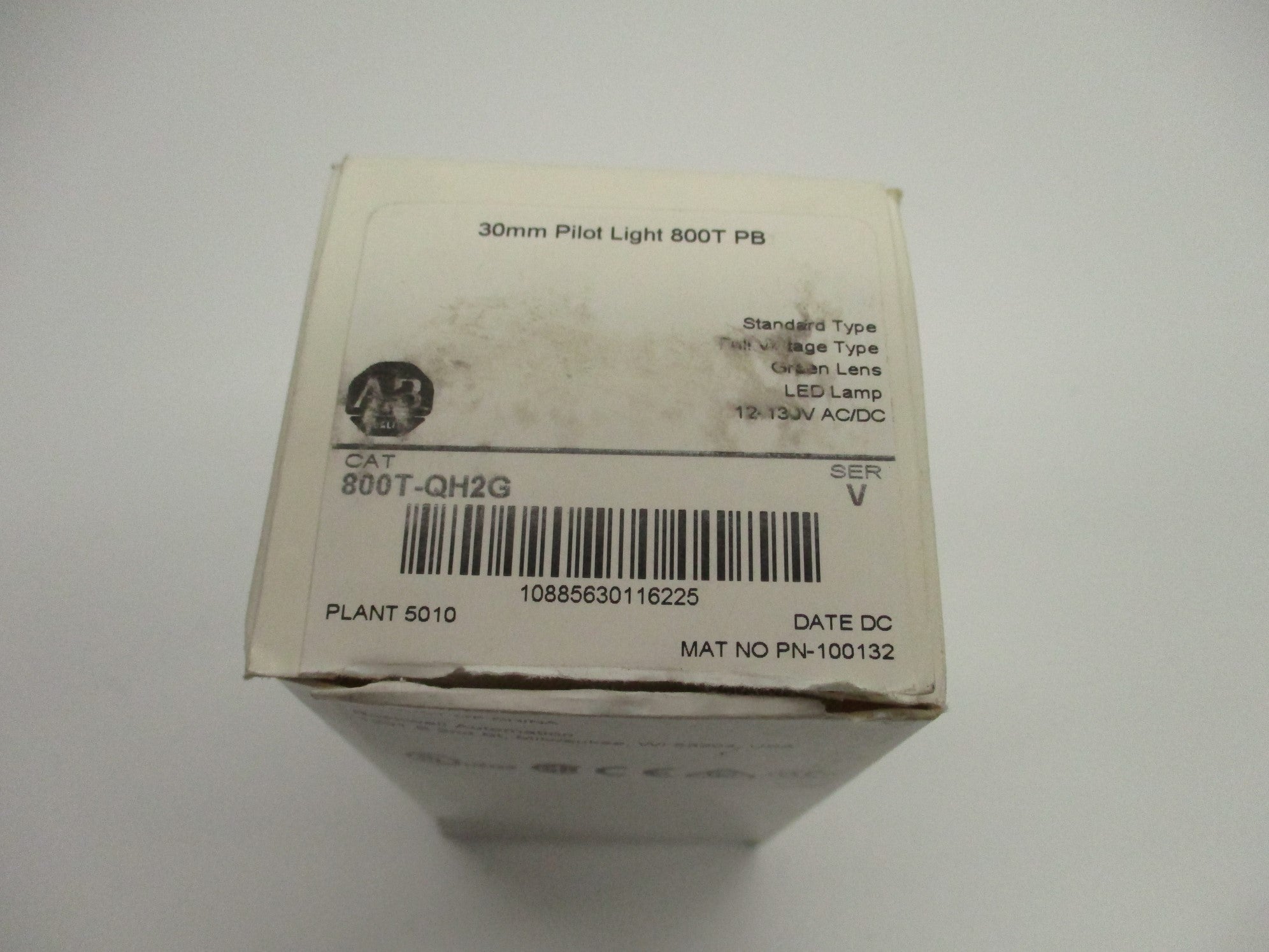 INDUSTRIAL SPARE PART 800T-QH2G SER. V 12-130VAC/DC (WH) NSMP