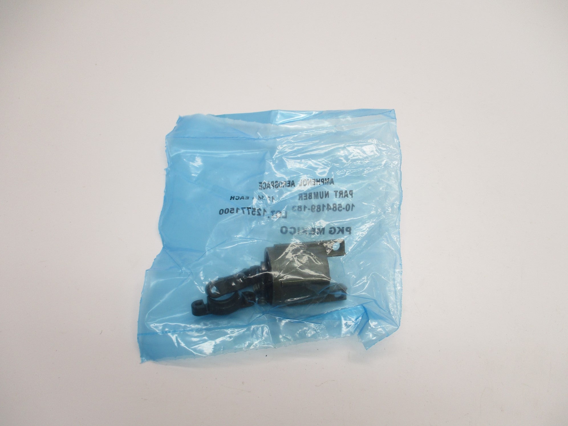 AMPHENOL 10-584189-183 NSMP