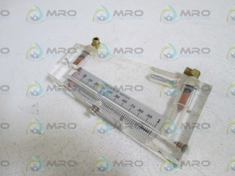 DWYER INCLINED MANOMETER AIR FILTER GAUGE 250  UNMP
