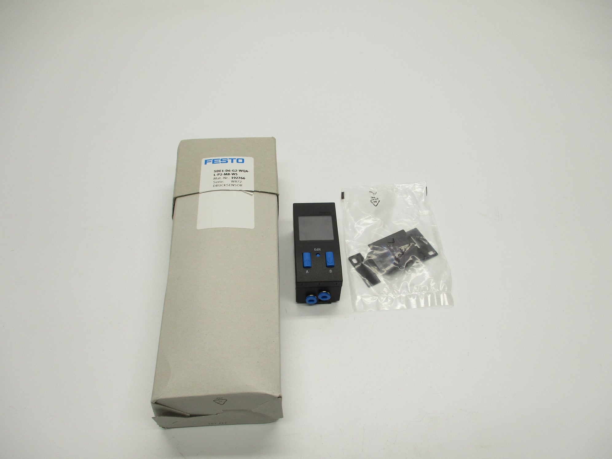 FESTO SDE1-D6-G2-WQ4-L-P2-M8-W5 NSMP