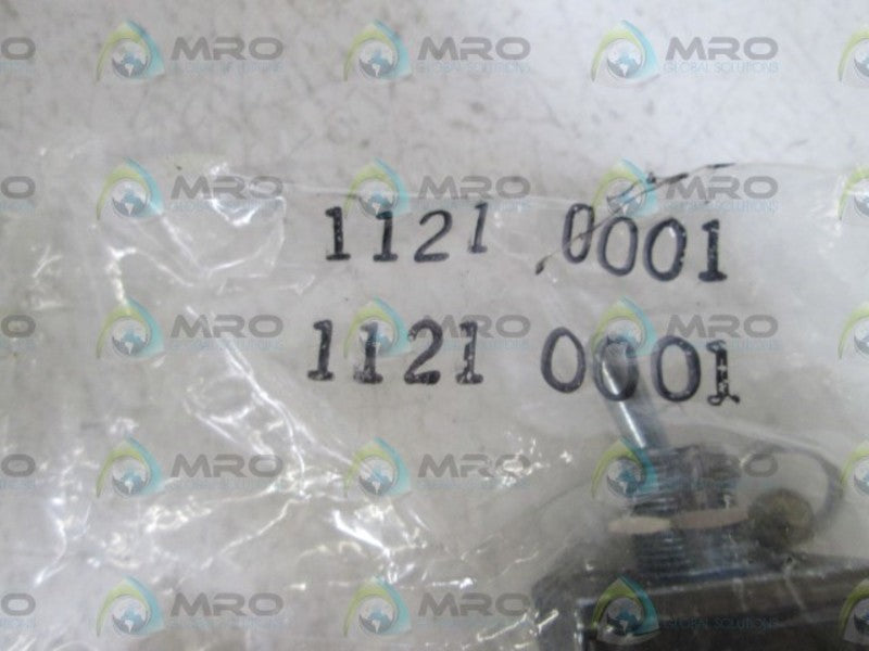 LOT OF 2 EMERSON TOGGLE SWITCH 1121-0001 NSMP