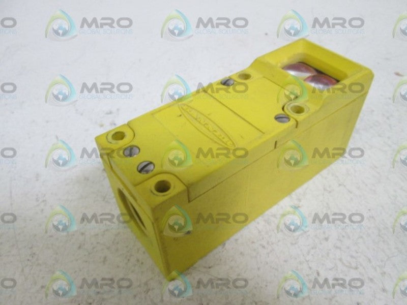 BANNER MULTI-BEAM MODEL L  UNMP