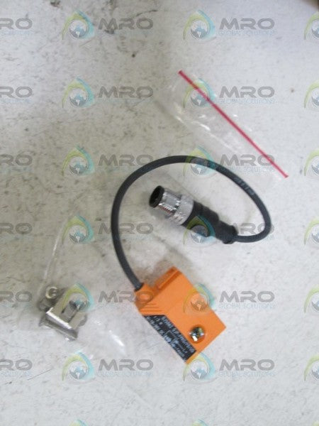 IFM EFECTOR OJ5062 RETRO REFLECTIVE SNESOR NSMP