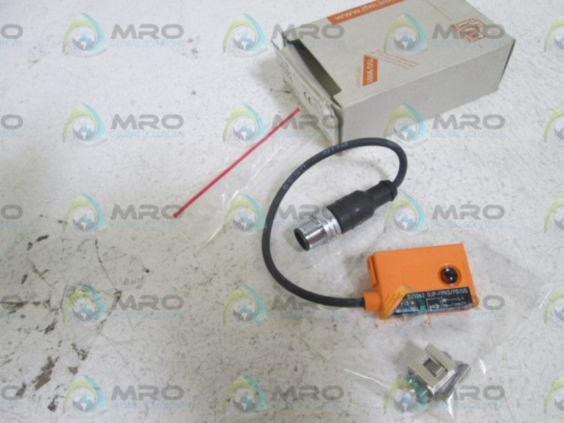IFM EFECTOR OJ5062 RETRO REFLECTIVE SNESOR NSMP