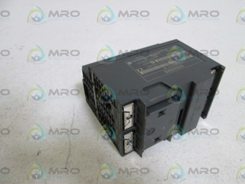 SIEMENS INTERFACE MODULE 6ES7-361-3CA01-0AA0 (AS PICTURED) UNMP
