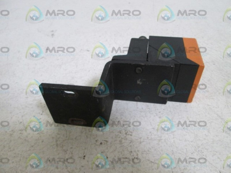 IFM EFECTOR IM5067 INDUCTIVE PROXIMITY SENSOR UNMP