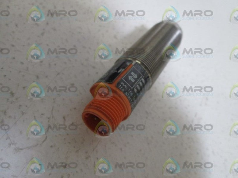 IFM EFECTOR OG5114 DIFFUSE REFLECTION SENSOR UNMP