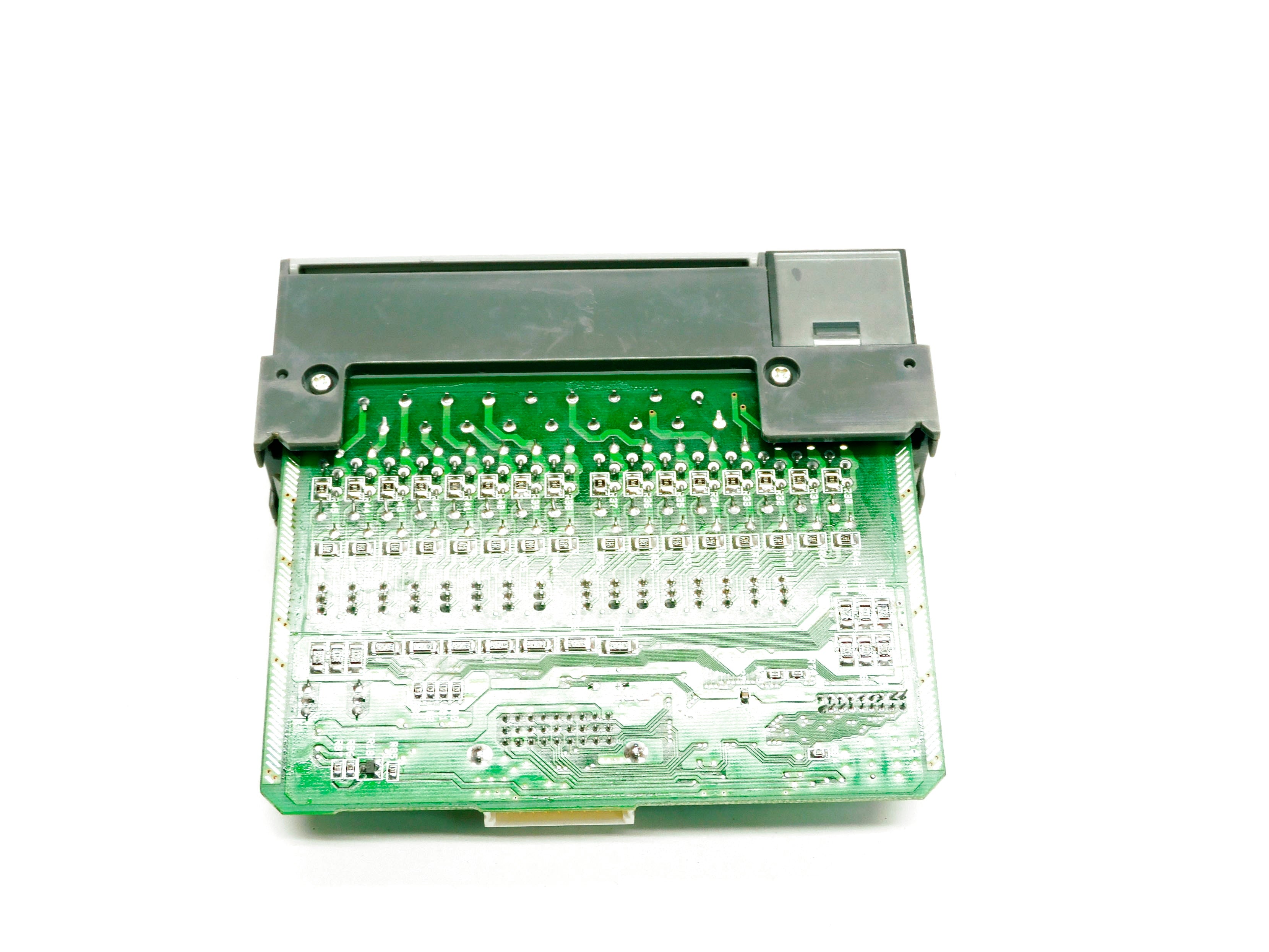 ALLEN BRADLEY 1746-OA16 SER. D 85-265VAC (MISSING TERMINAL) UNMP