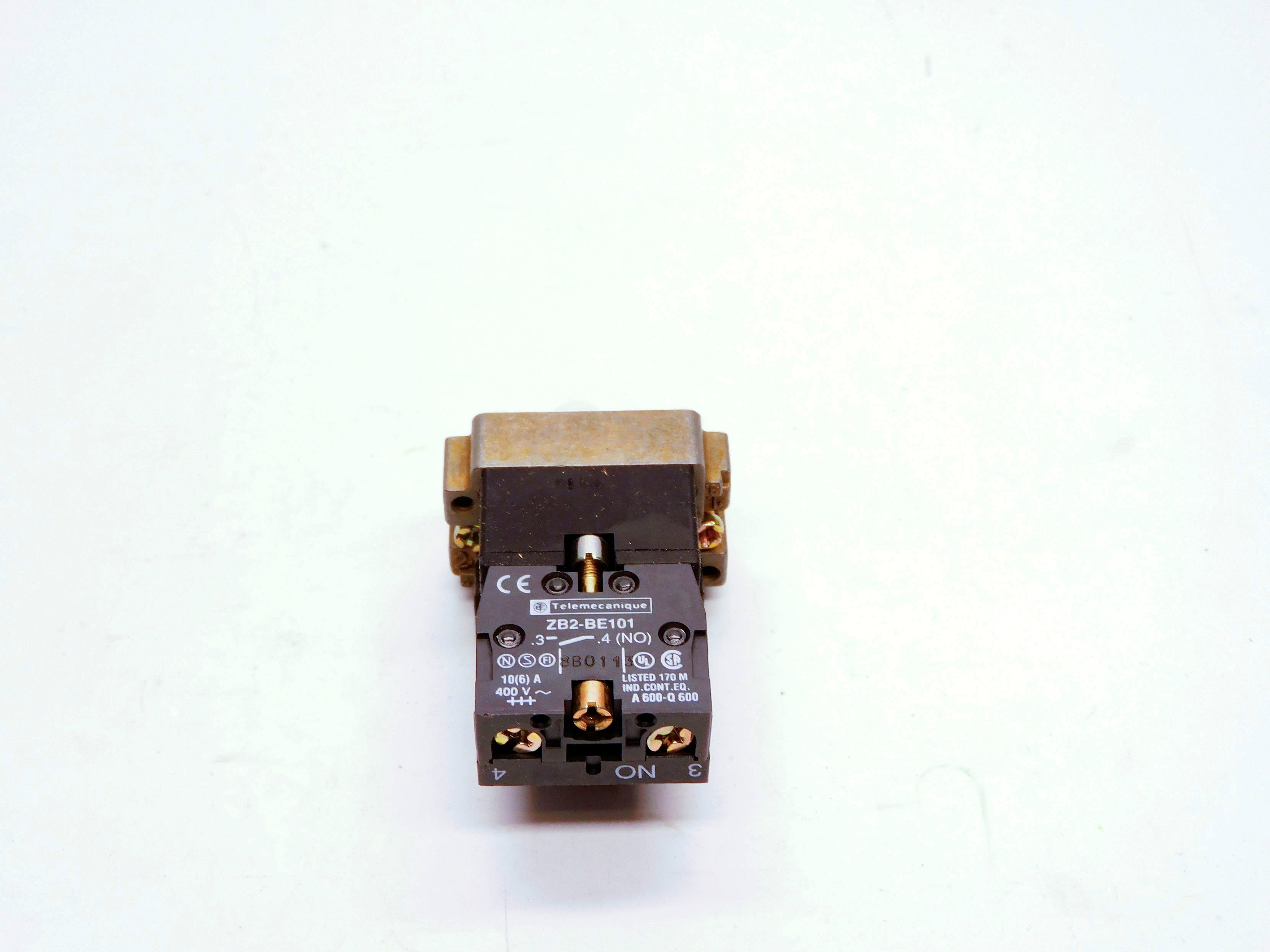 TELEMECANIQUE ZB2BW061-120V NSMP