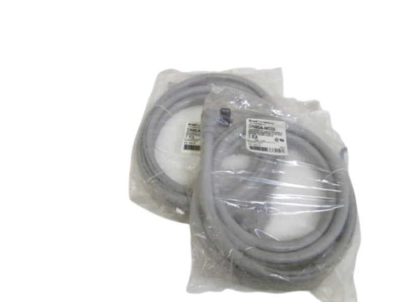 LOT OF 2 BRAD CONNECTIVITY FEMALE CABLE DN90A-M020 NSNP IN BAG