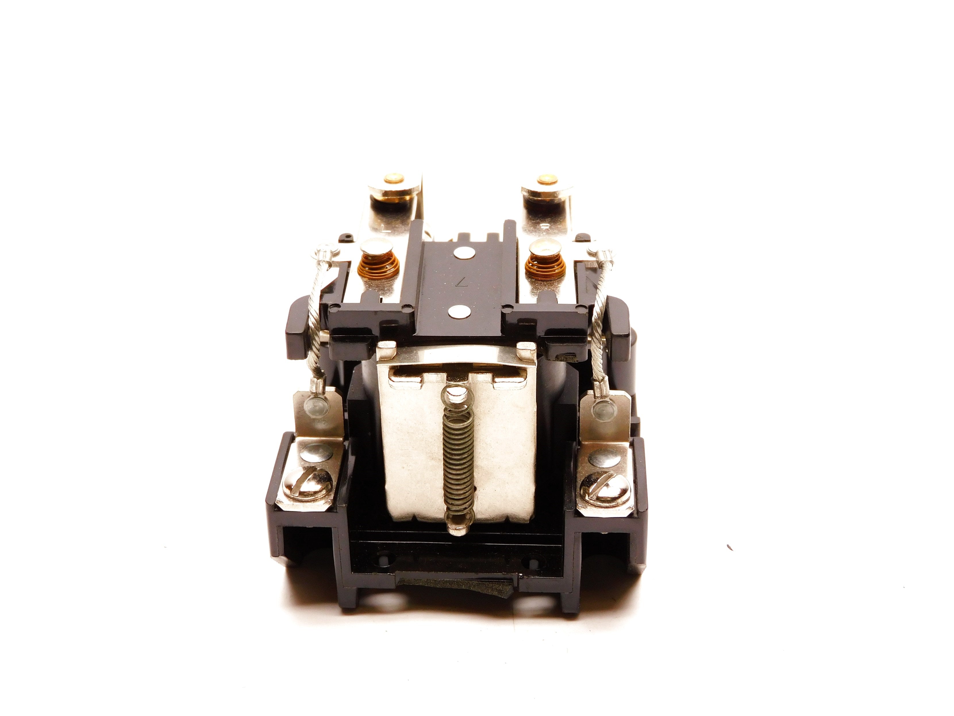 INDUSTRIAL SPARE PART 700-HG42A1 SER. A 120VAC 30A (BK/YL) NSMP