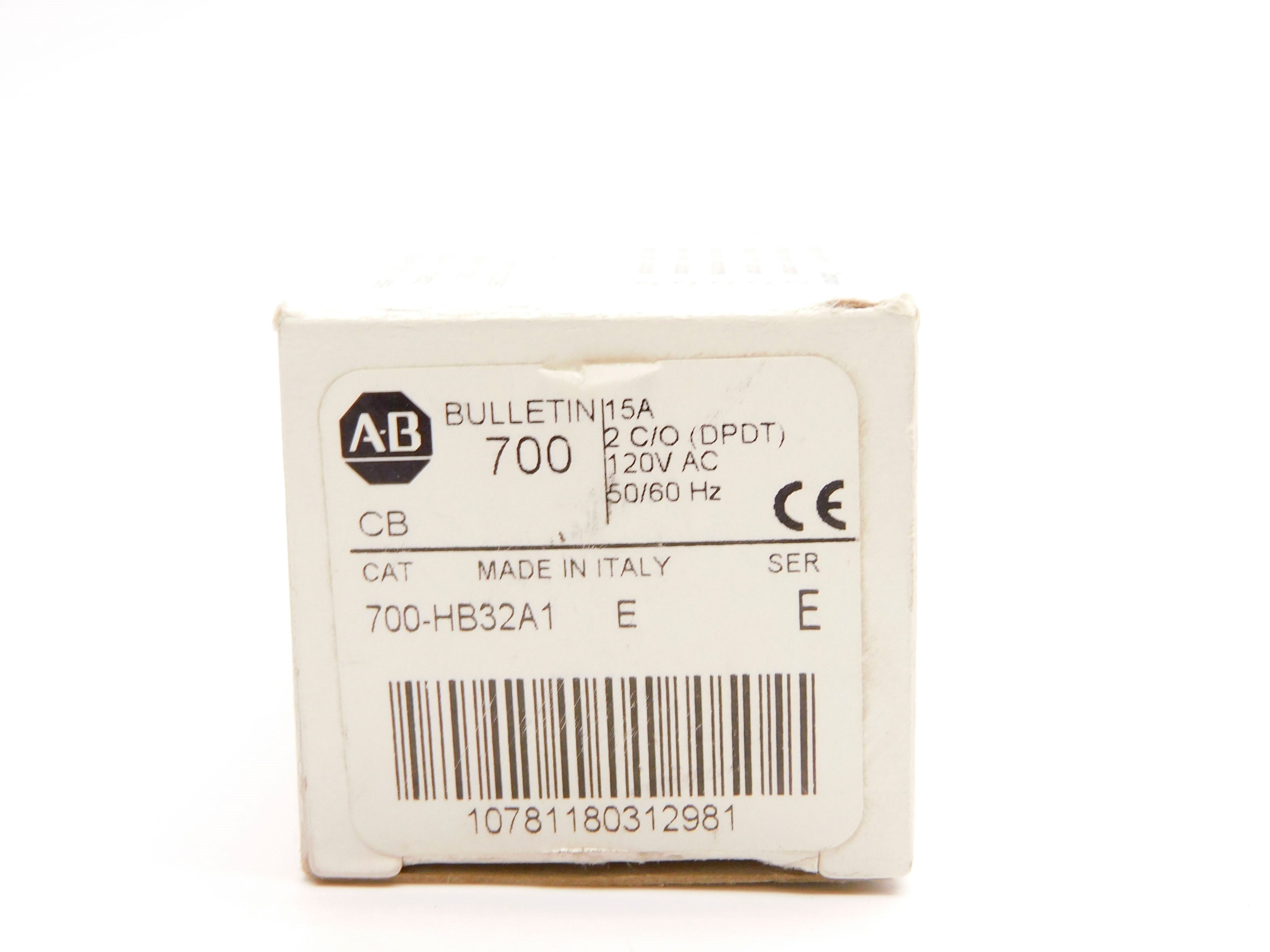 ALLEN BRADLEY 700-HB32A1 SER. E 120VAC 15A (WH) NSMP