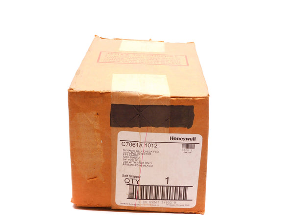 HONEYWELL C7061A1012 120V 3/4" NSFS