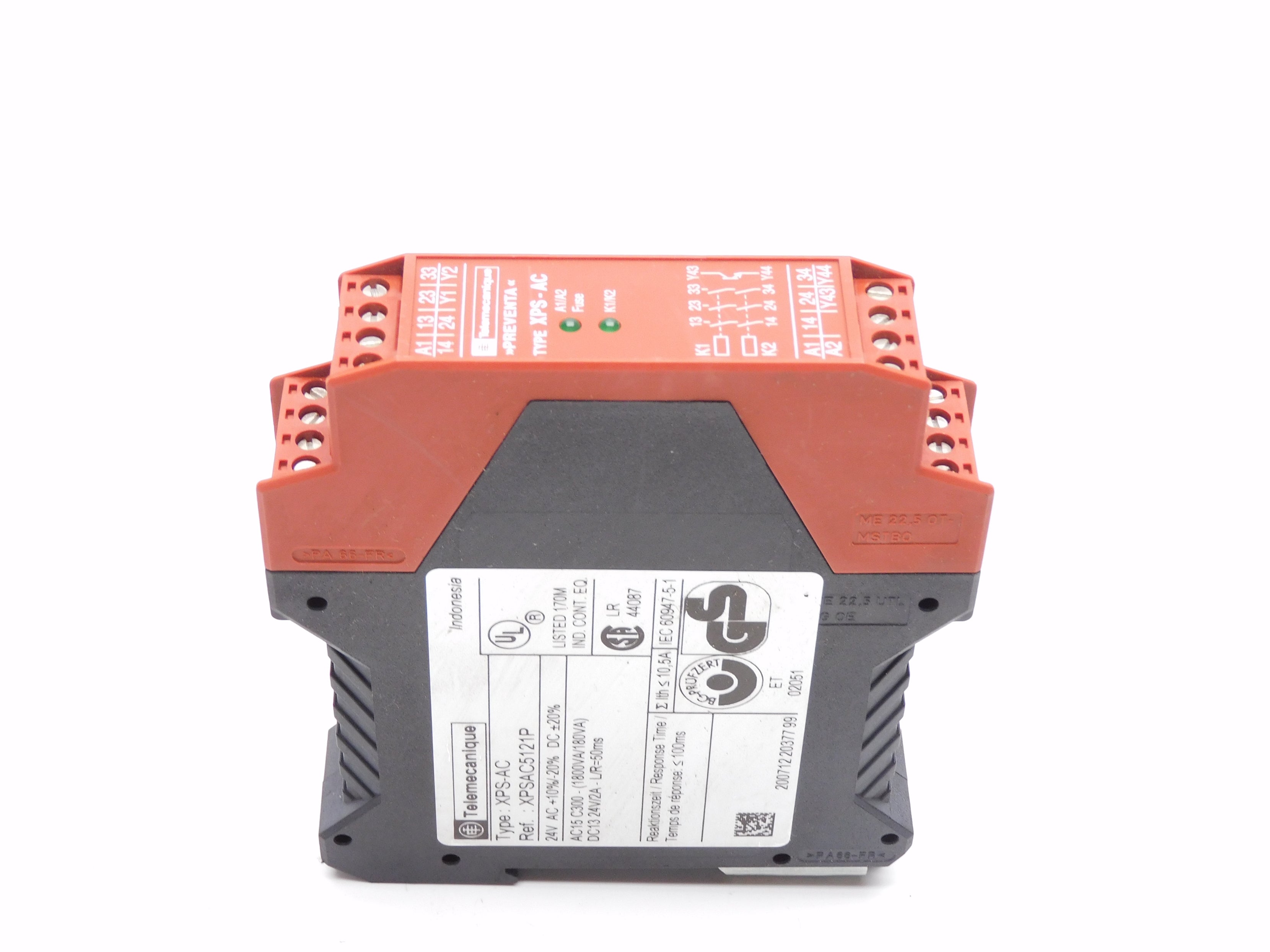 TELEMECANIQUE XPSAC5121P 24VAC/DC 2A NSMP