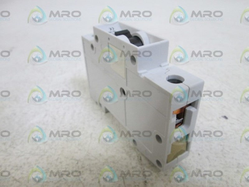 SIEMENS 5SX2104-7 CIRCUIT BREAKER 4A NSNP