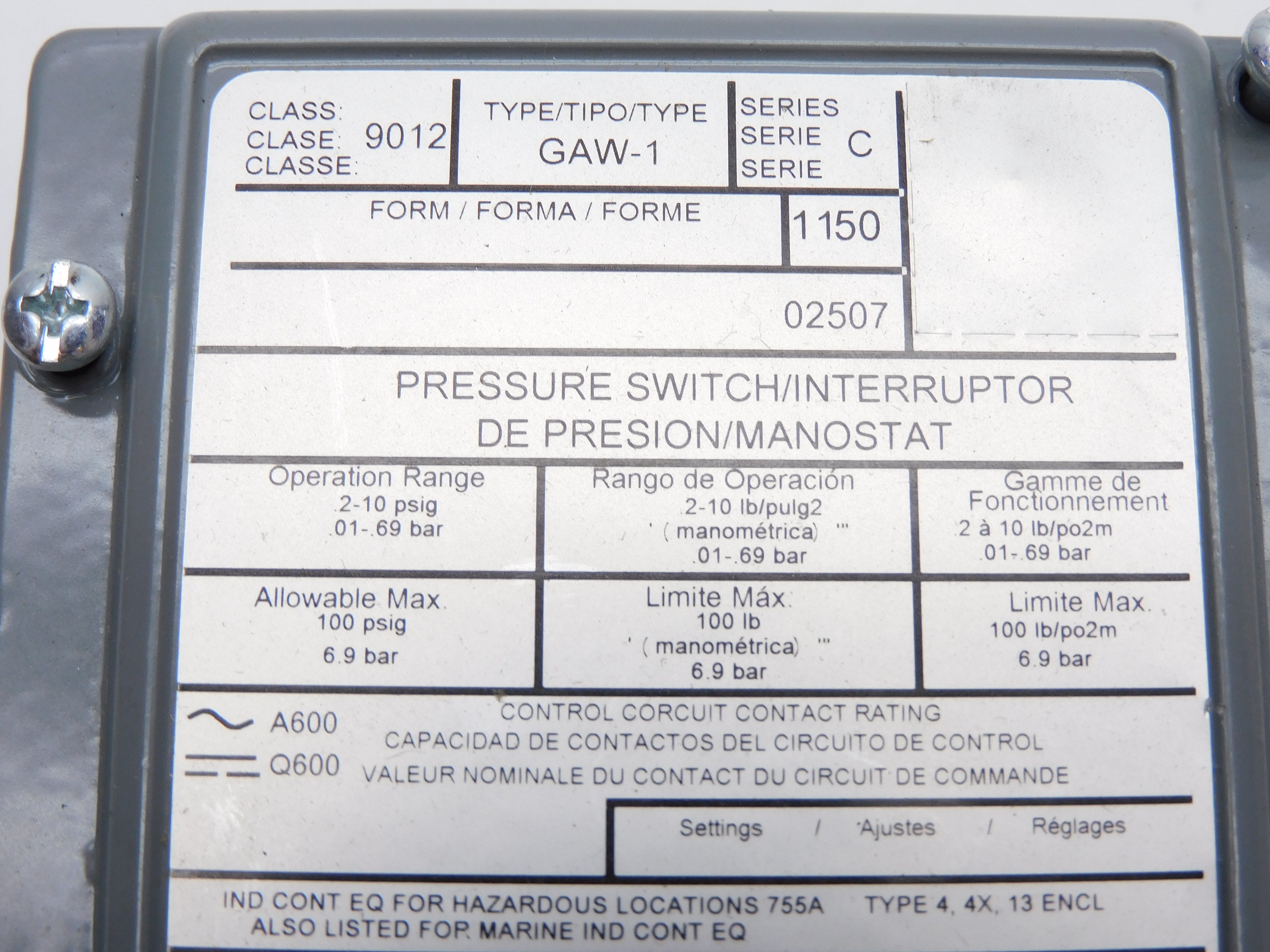 SQUARE D 9012GAW-1 SER. C 100PSI NSNP