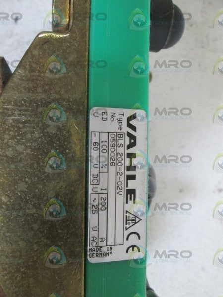 VAHLE BLS200-2-02V INSULATED COLLECTOR UNMP