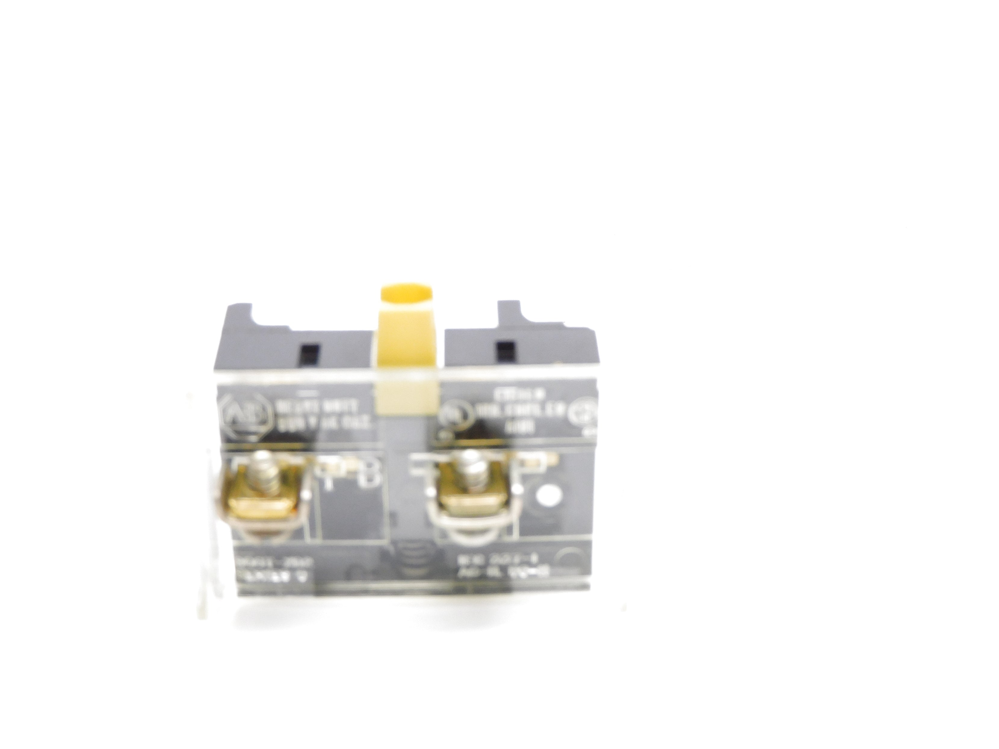 INDUSTRIAL SPARE PART 800T-XD2 SER. C 600V (BK/YL) NSMP