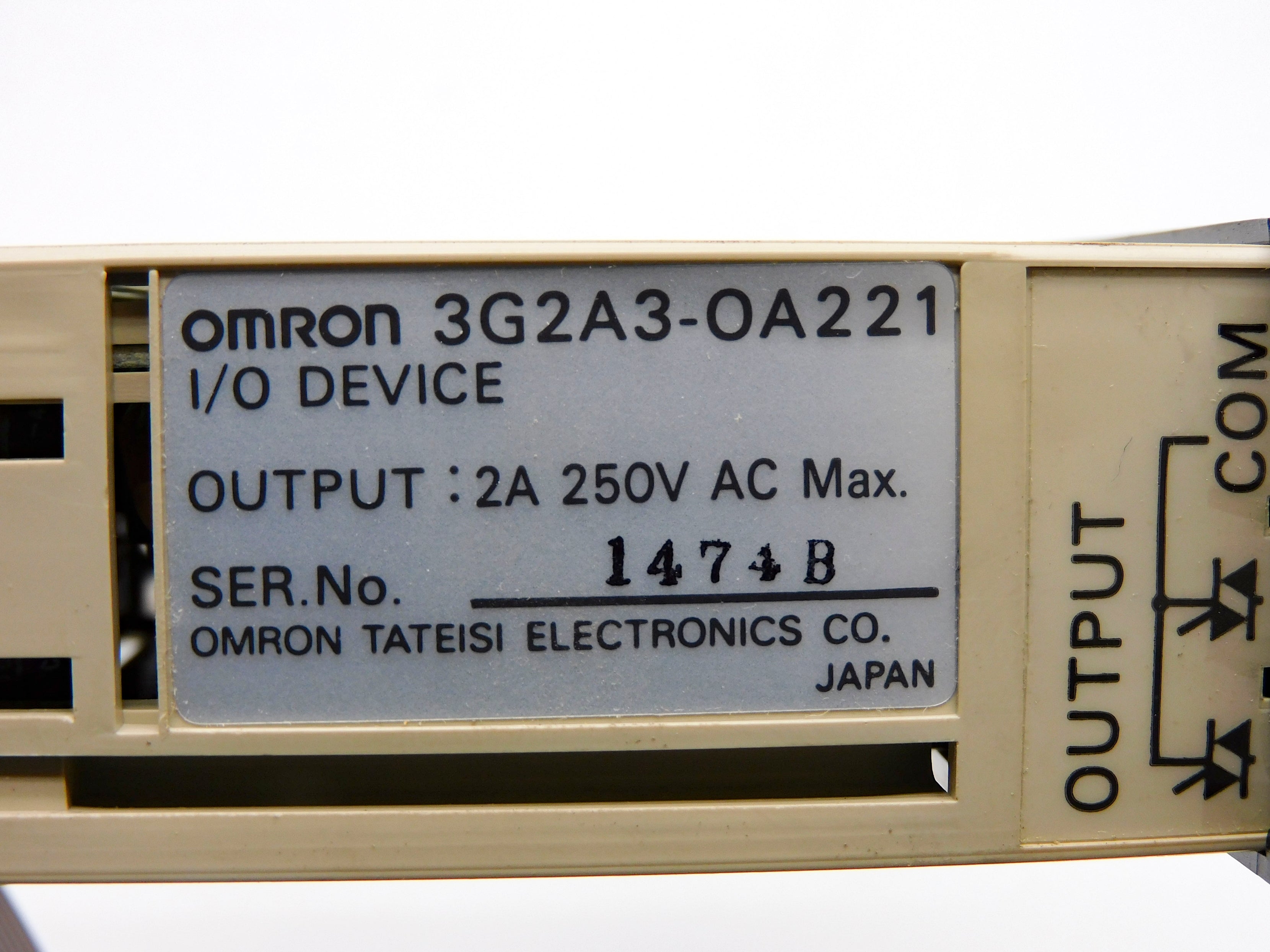 OMRON 3G2A3-OA221 UNMP