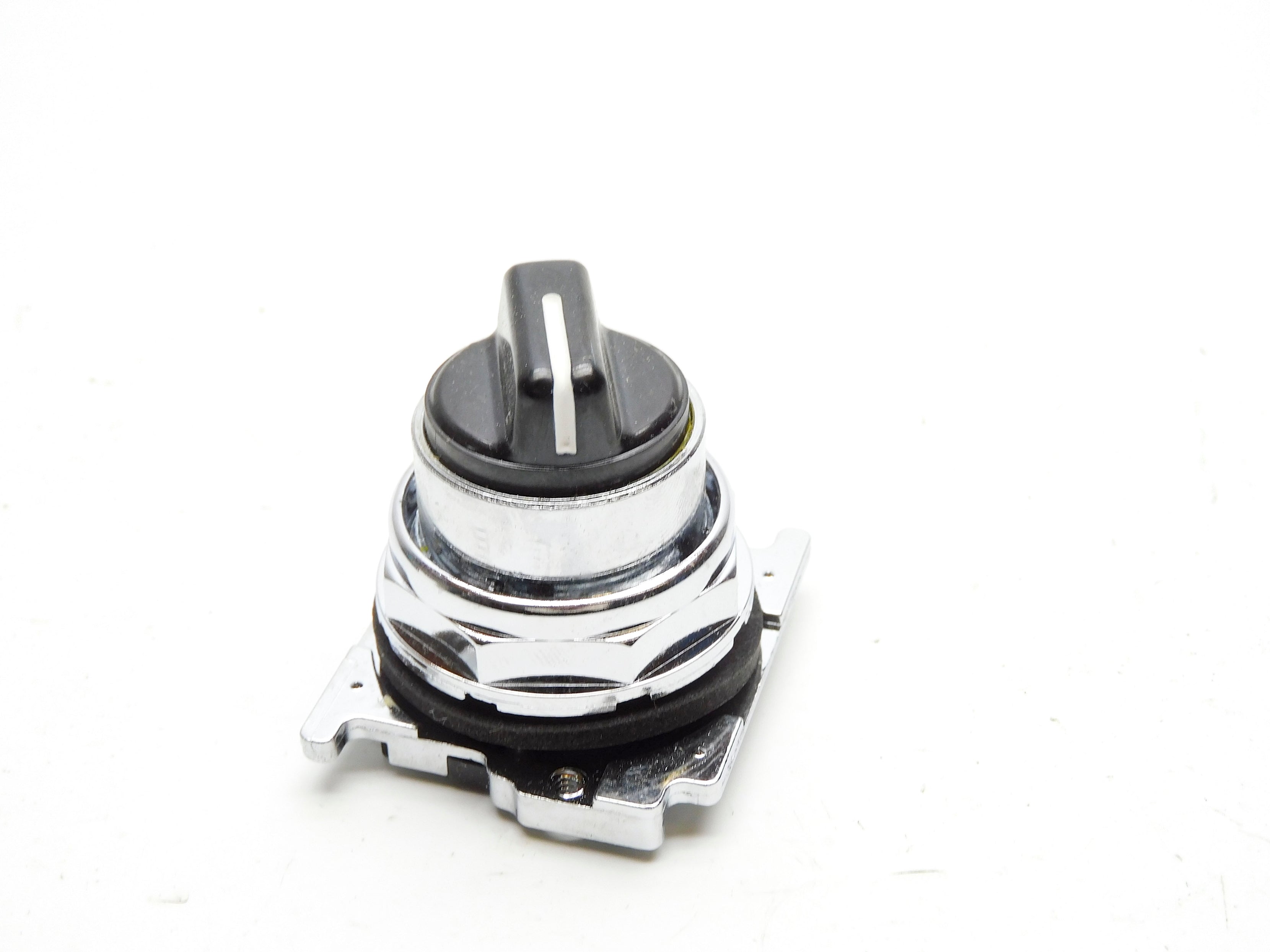 CUTLER HAMMER 10250T1367 SER. A3 NSMP