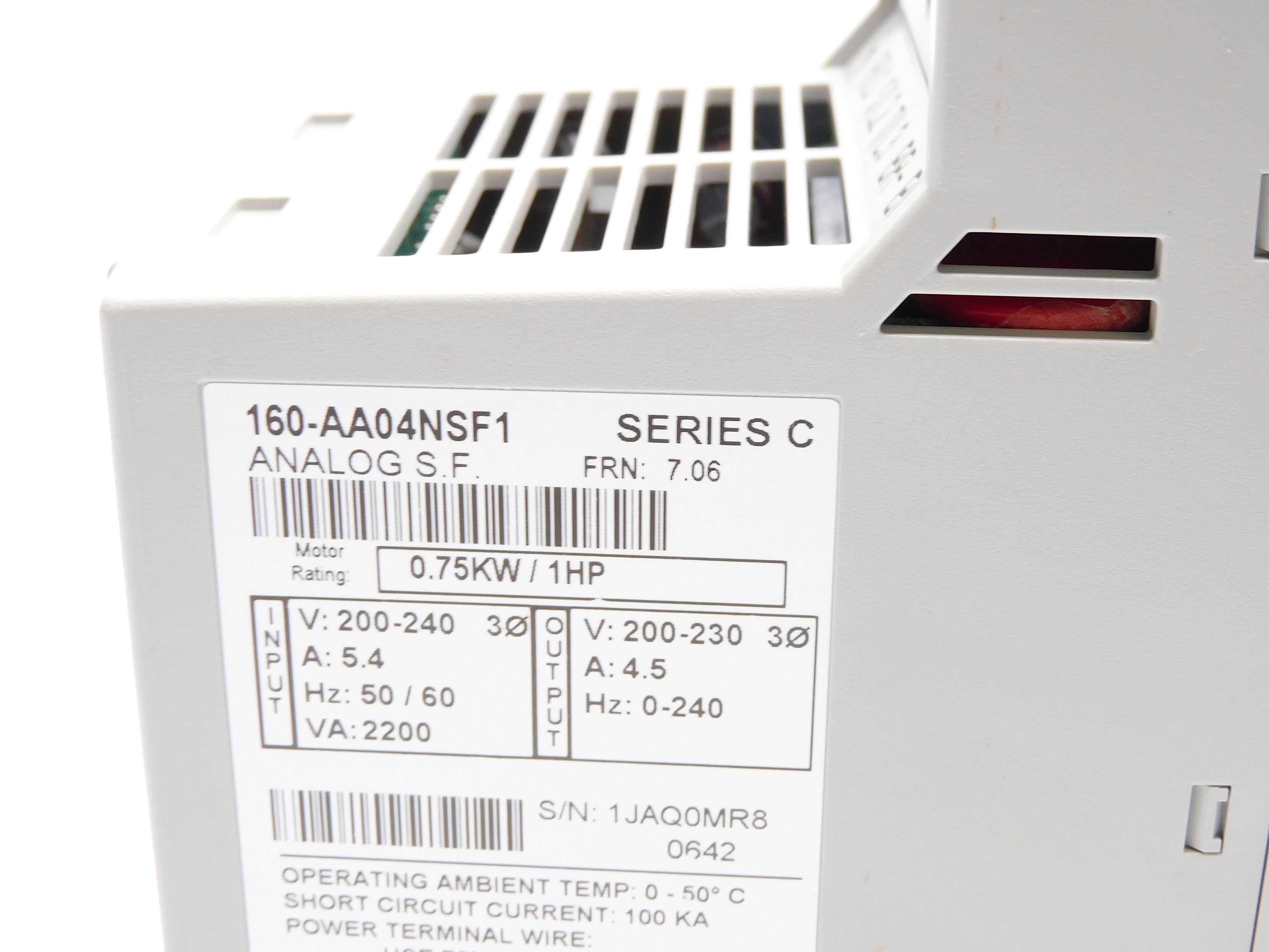 ALLEN BRADLEY 160-AA04NSF1 SER. C F/W 7.06 200-240V 5.4A (BR/WH) NSMP