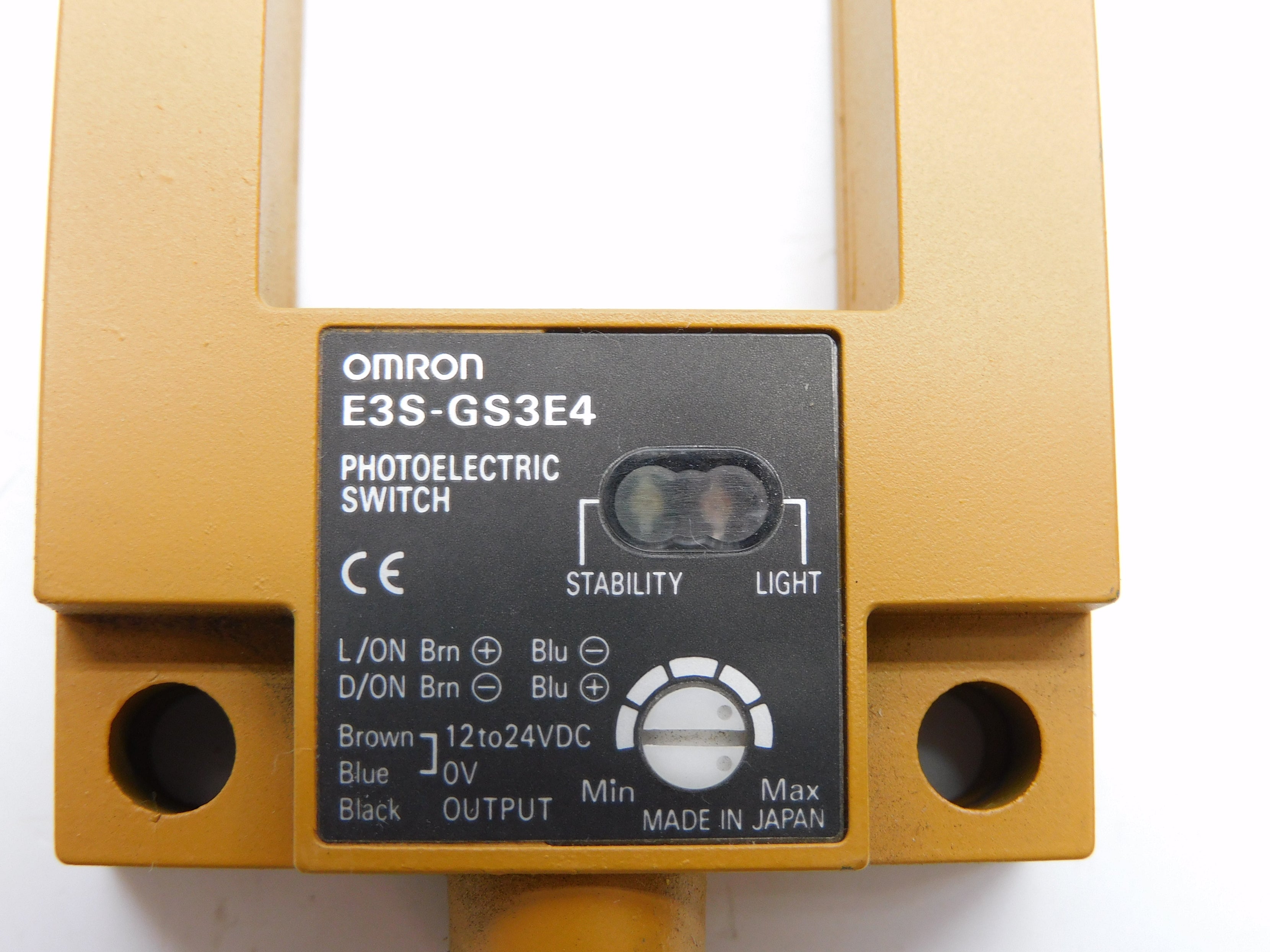 OMRON E3S-GS3E4 12-24VDC 2M NSMP