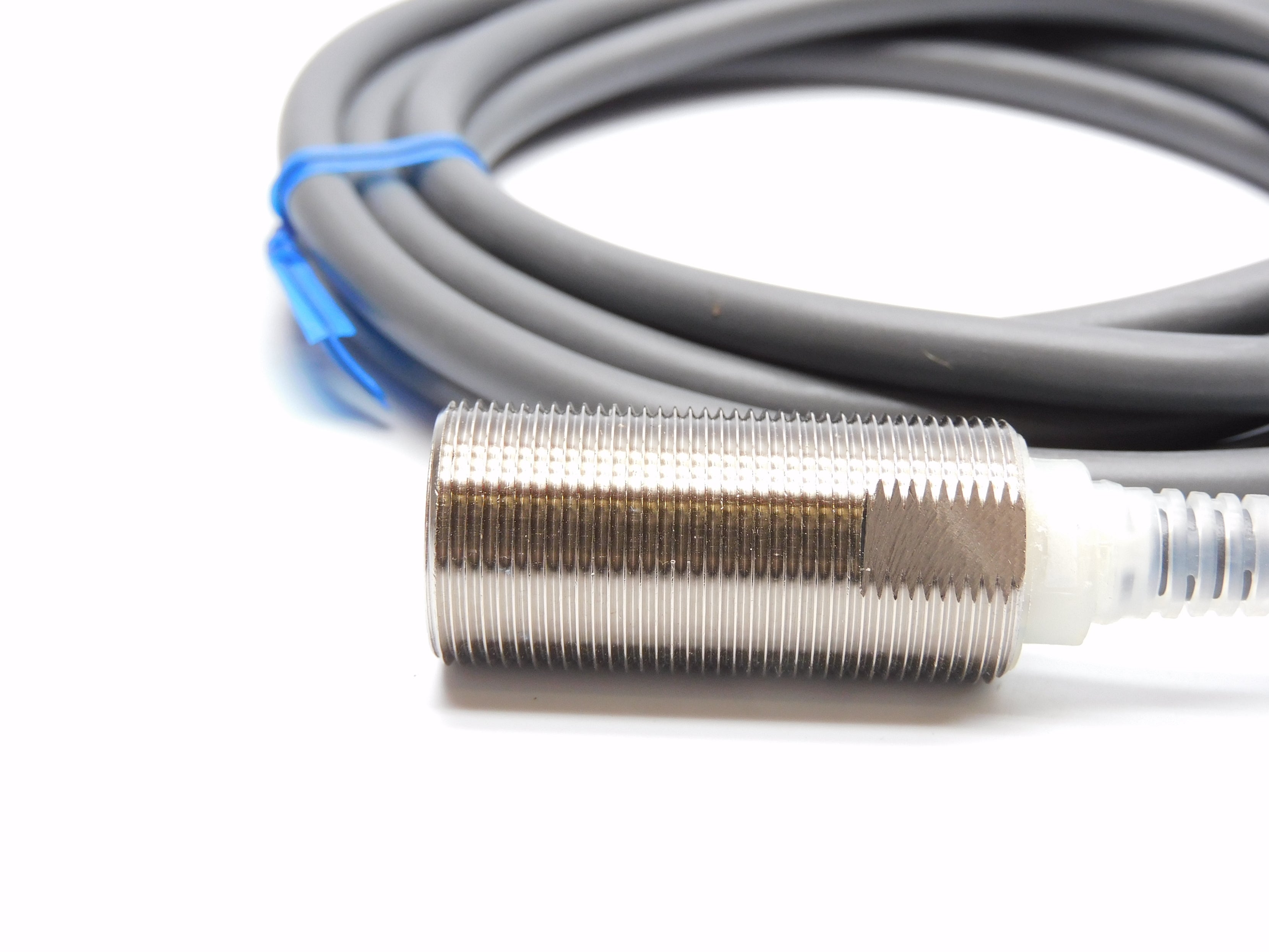OMRON E2E-X7D2-N 12-24VDC 2M NSNP