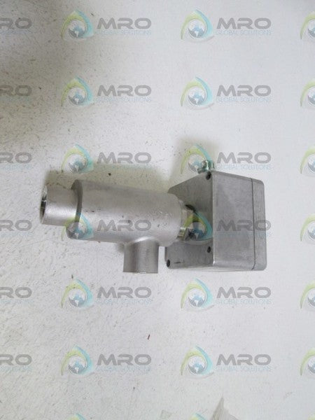 BARKSDALE LEVEL SWITCH UNS1000-G/3-S  NSMP