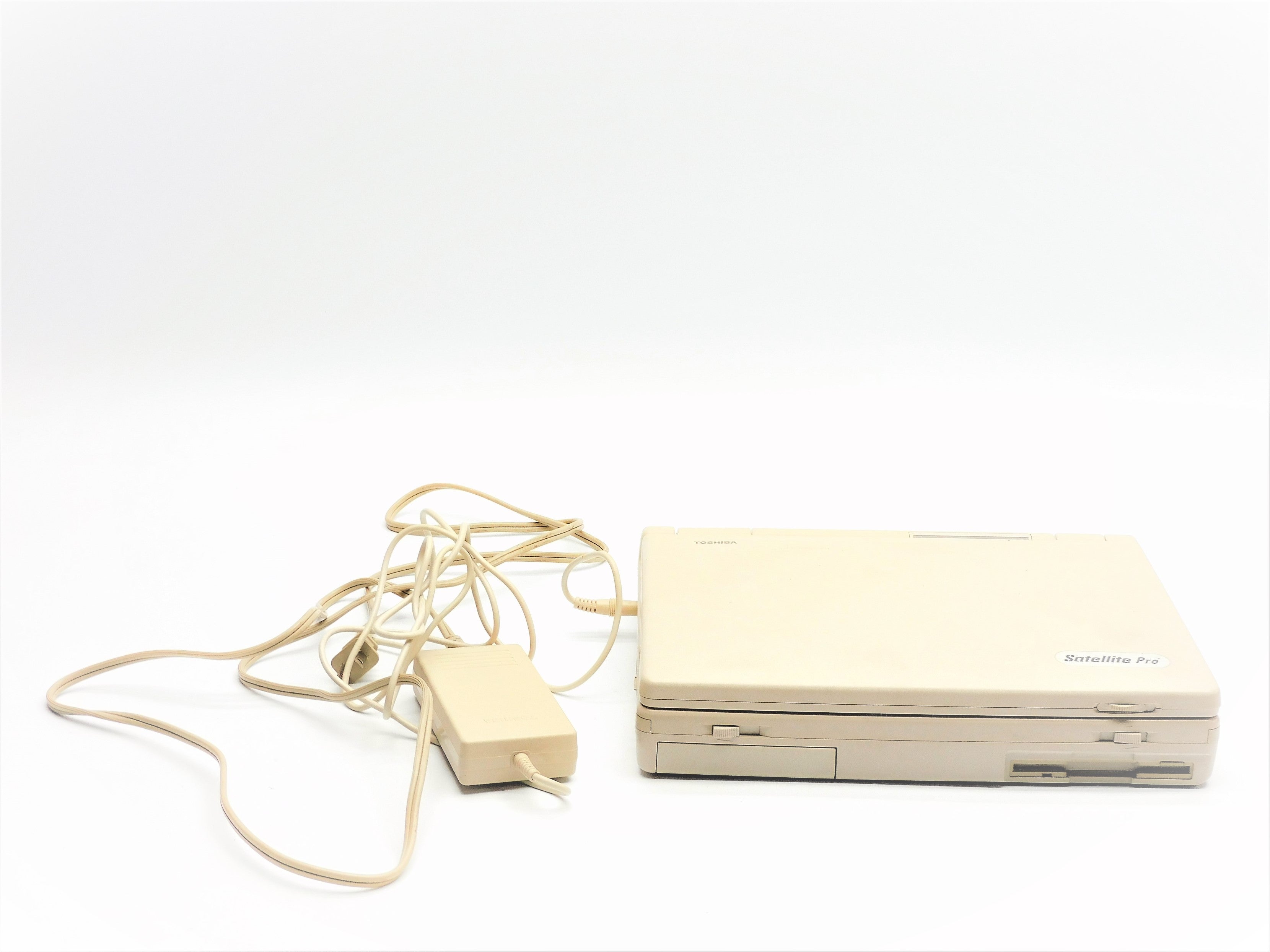 TOSHIBA T2400CS250 PA1154U-S2A UNMP