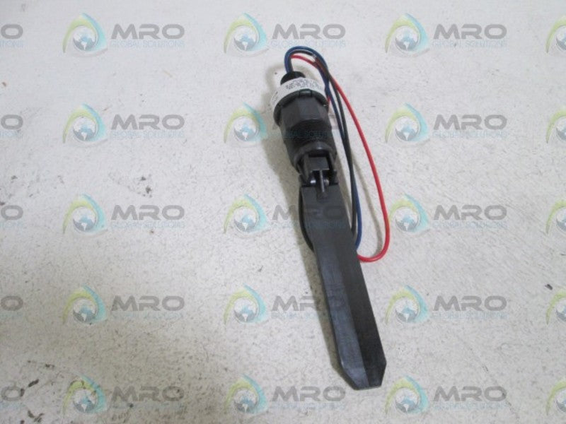 W.E. ANDERSON FLOTECT FLOW SWITCH  V8 ORIGINAP PACKAGE