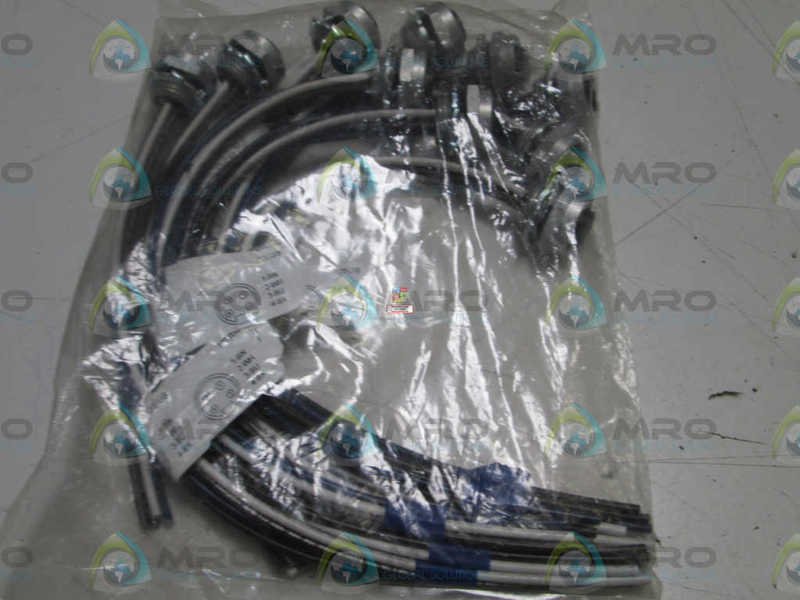 LOT OF 10 BALLUFF CONNECTOR BCC071Z (OPEN BAG)NSNP IN BAG