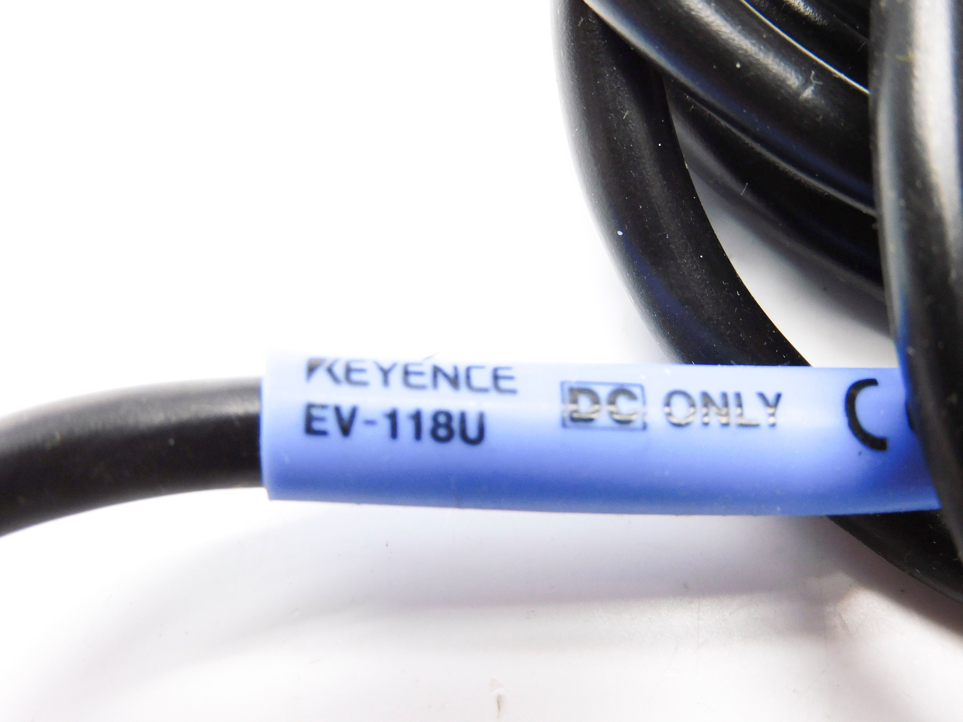 KEYENCE EV-118U 12-24VDC NSMP