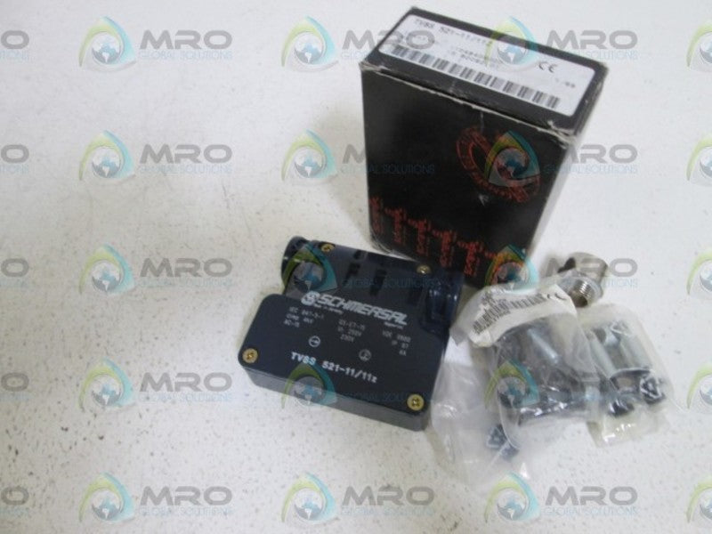 SCHMERSAL SAFETY SWITCH TV8S 521-11/11Z NSMP