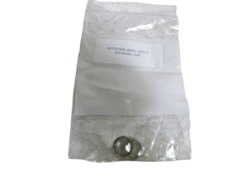 LOT OF 2 RETAINER RING 650433-A00 NSNP IN BAG